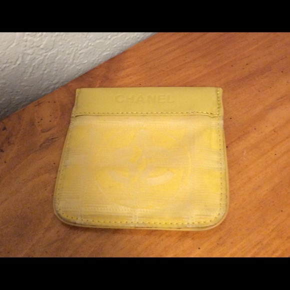 💛Chanel Travel Line Card Case💛 - Picture 5 of 5